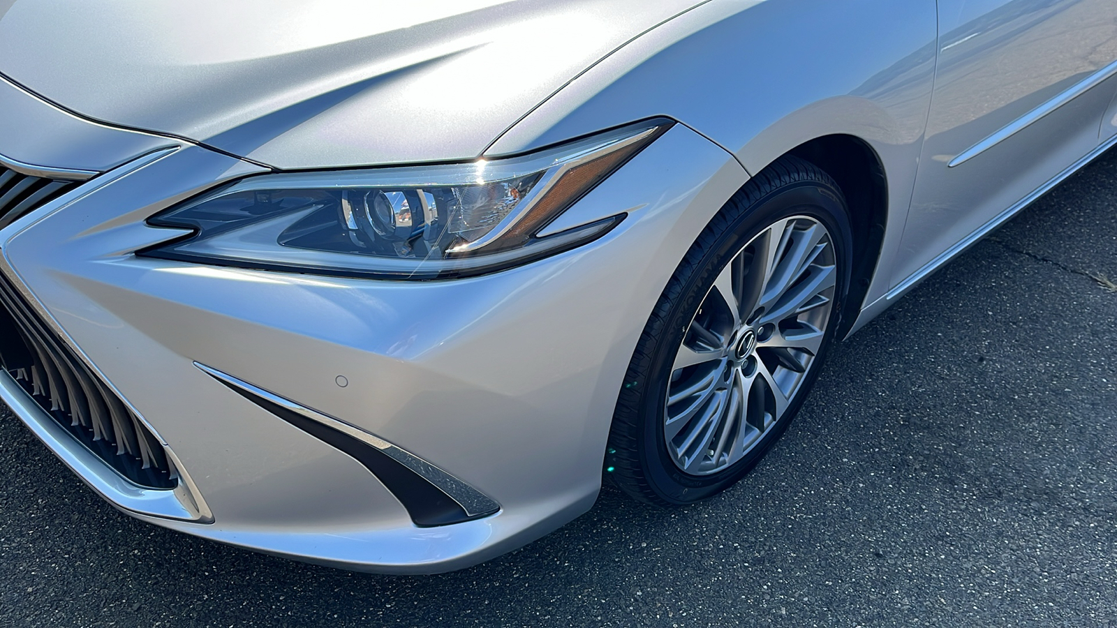 2019 Lexus ES 350 Base 9