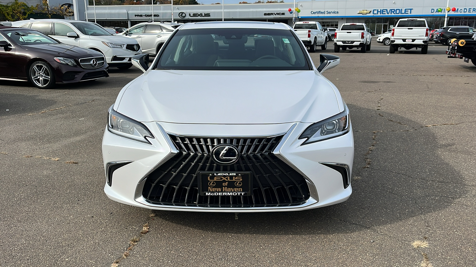 2025 Lexus ES 350 Base 2