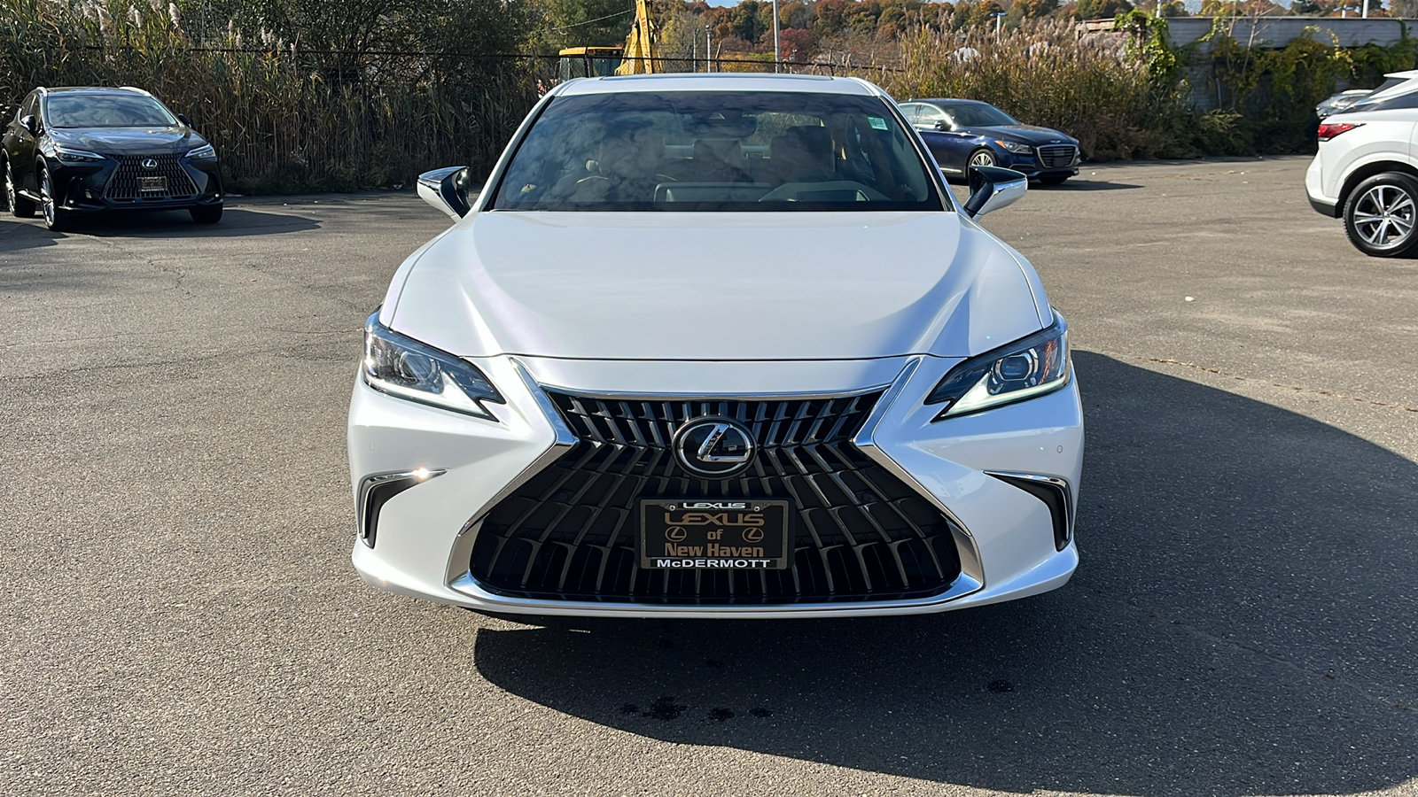 2025 Lexus ES 350 Base 2