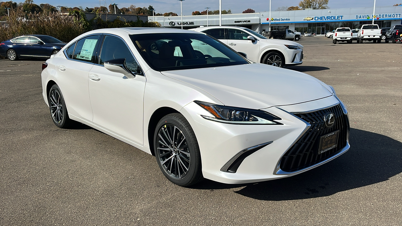 2025 Lexus ES 350 Base 3