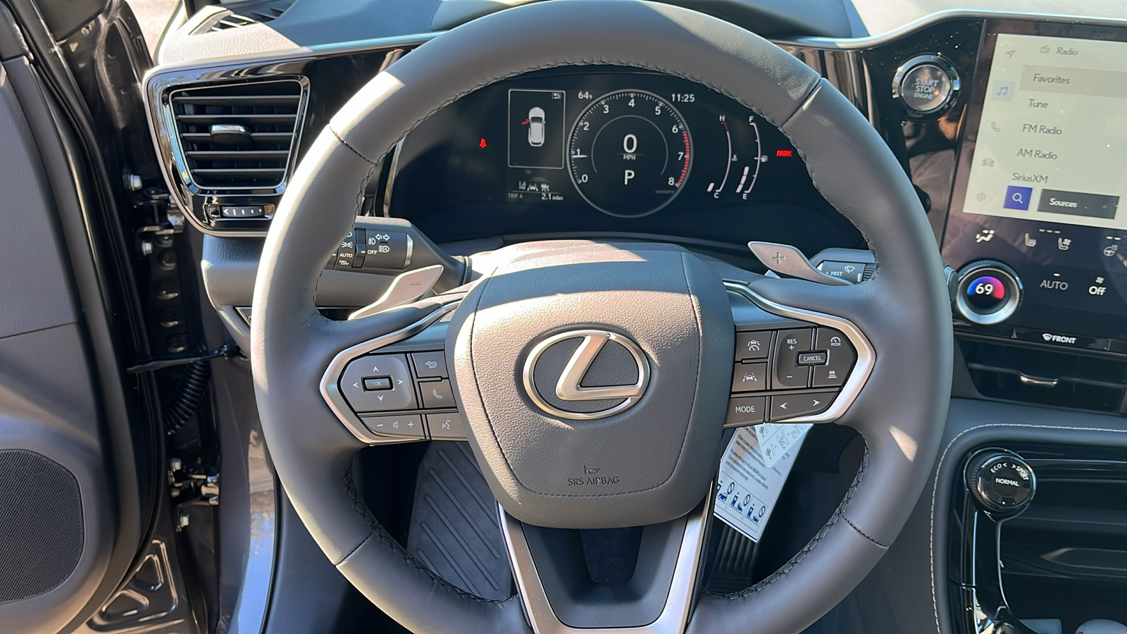 2025 Lexus NX 350 Premium 8