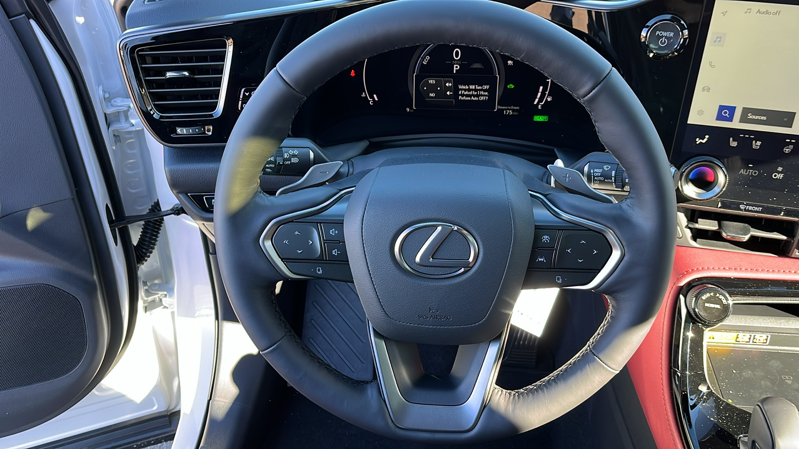 2025 Lexus NX 350h Luxury 8