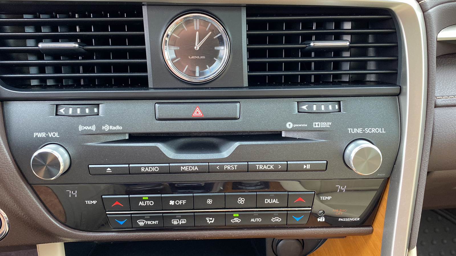 2019 Lexus RX 450h+  19
