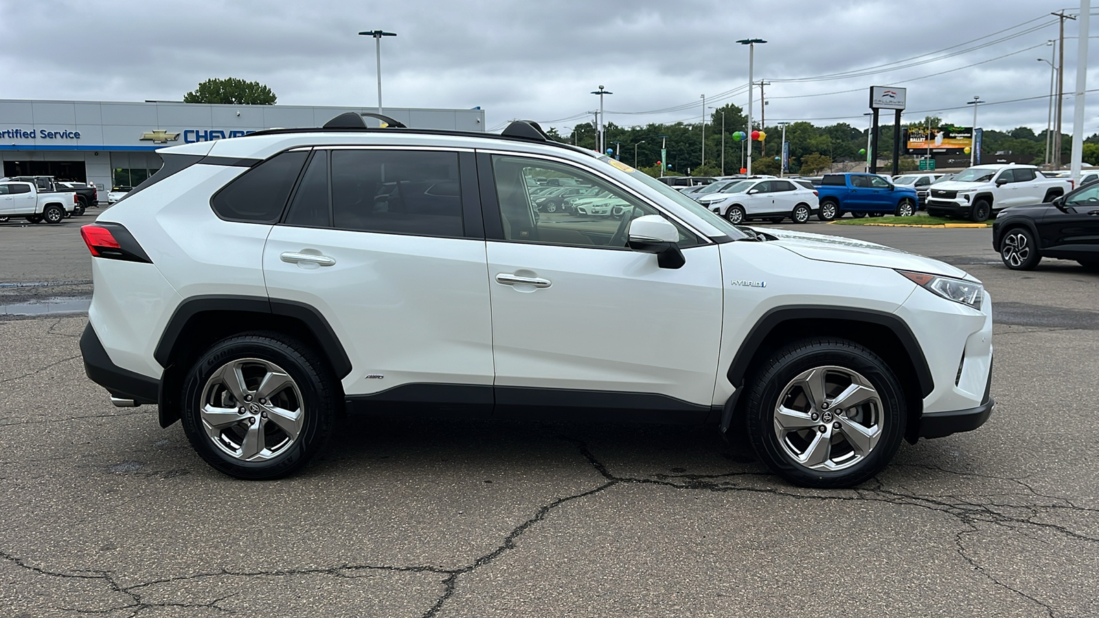 2021 Toyota RAV4 Hybrid Limited 4