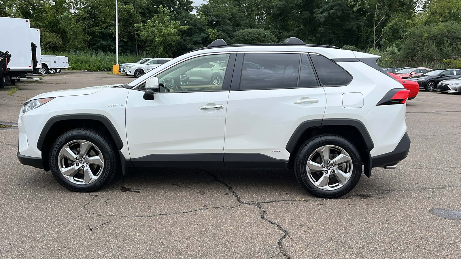 2021 Toyota RAV4 Hybrid Limited 8