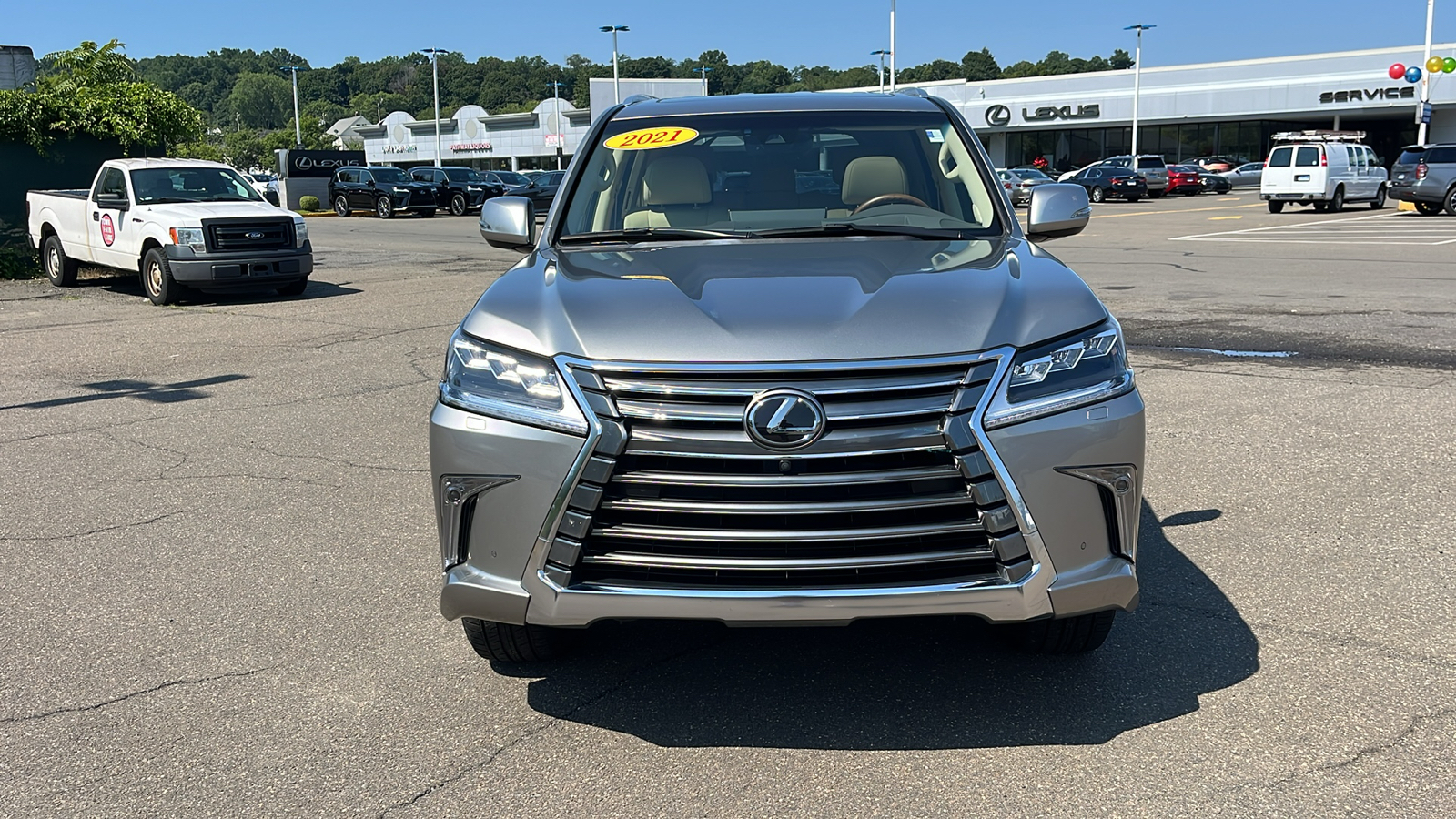 2021 Lexus LX 570 Three-Row 2