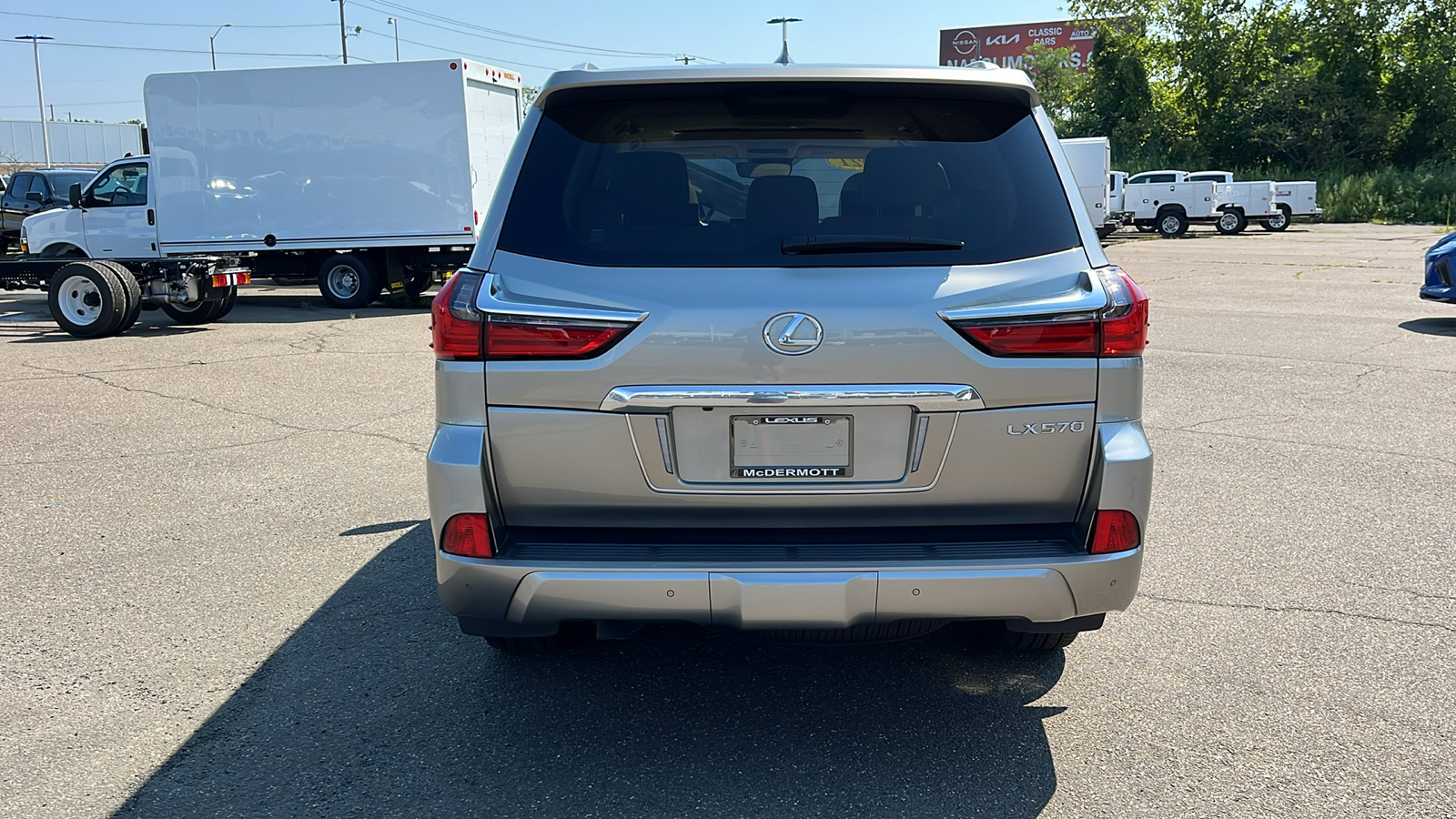 2021 Lexus LX 570 Three-Row 6