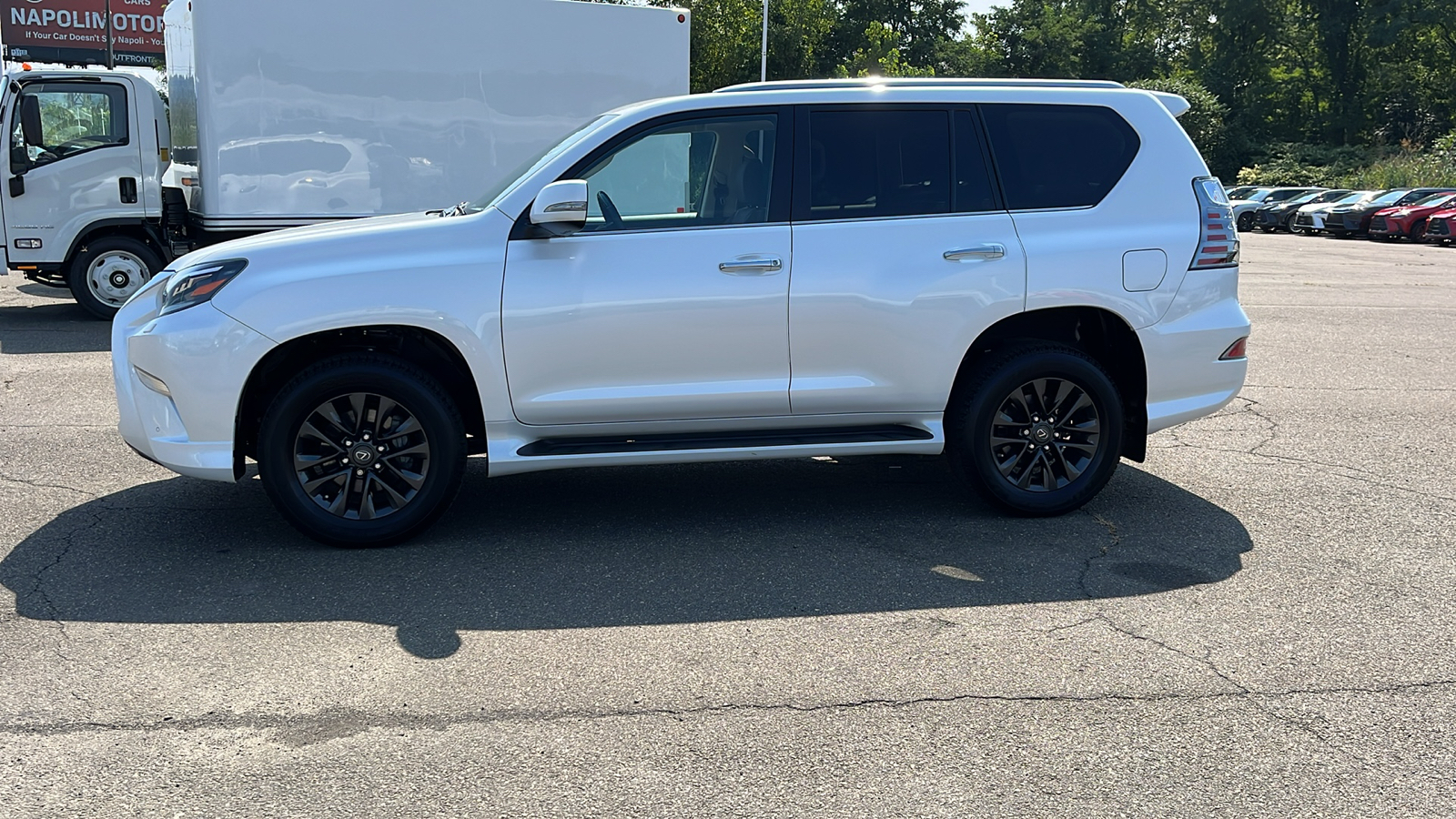 2023 Lexus GX 460 Base 8