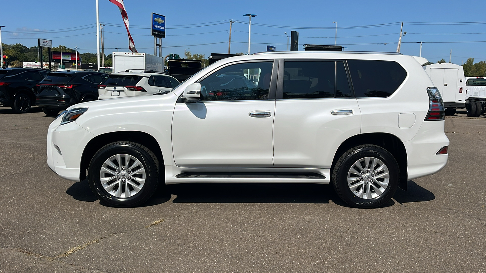 2022 Lexus GX 460 Base 8