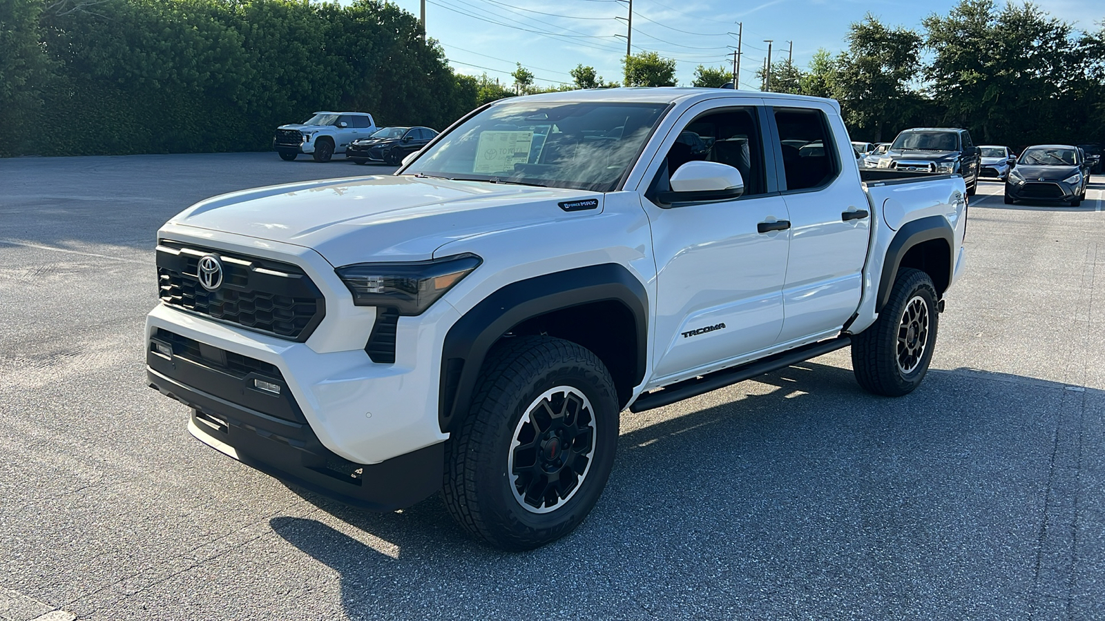 2024 Toyota Tacoma Hybrid TRD Off Road 3