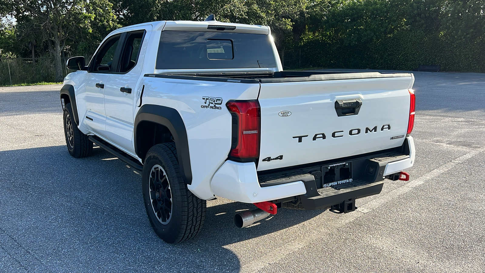 2024 Toyota Tacoma Hybrid TRD Off Road 5