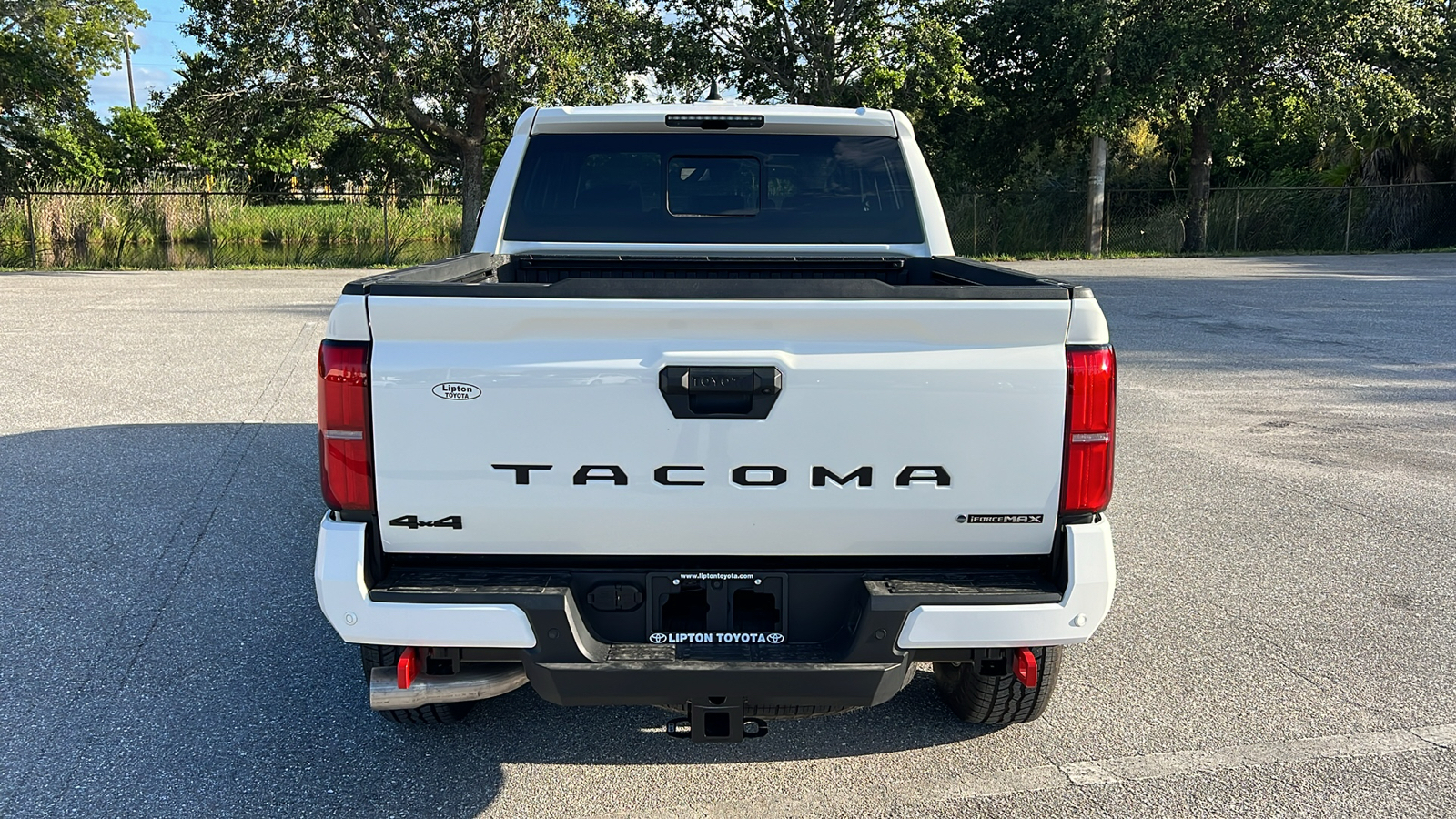 2024 Toyota Tacoma Hybrid TRD Off Road 6