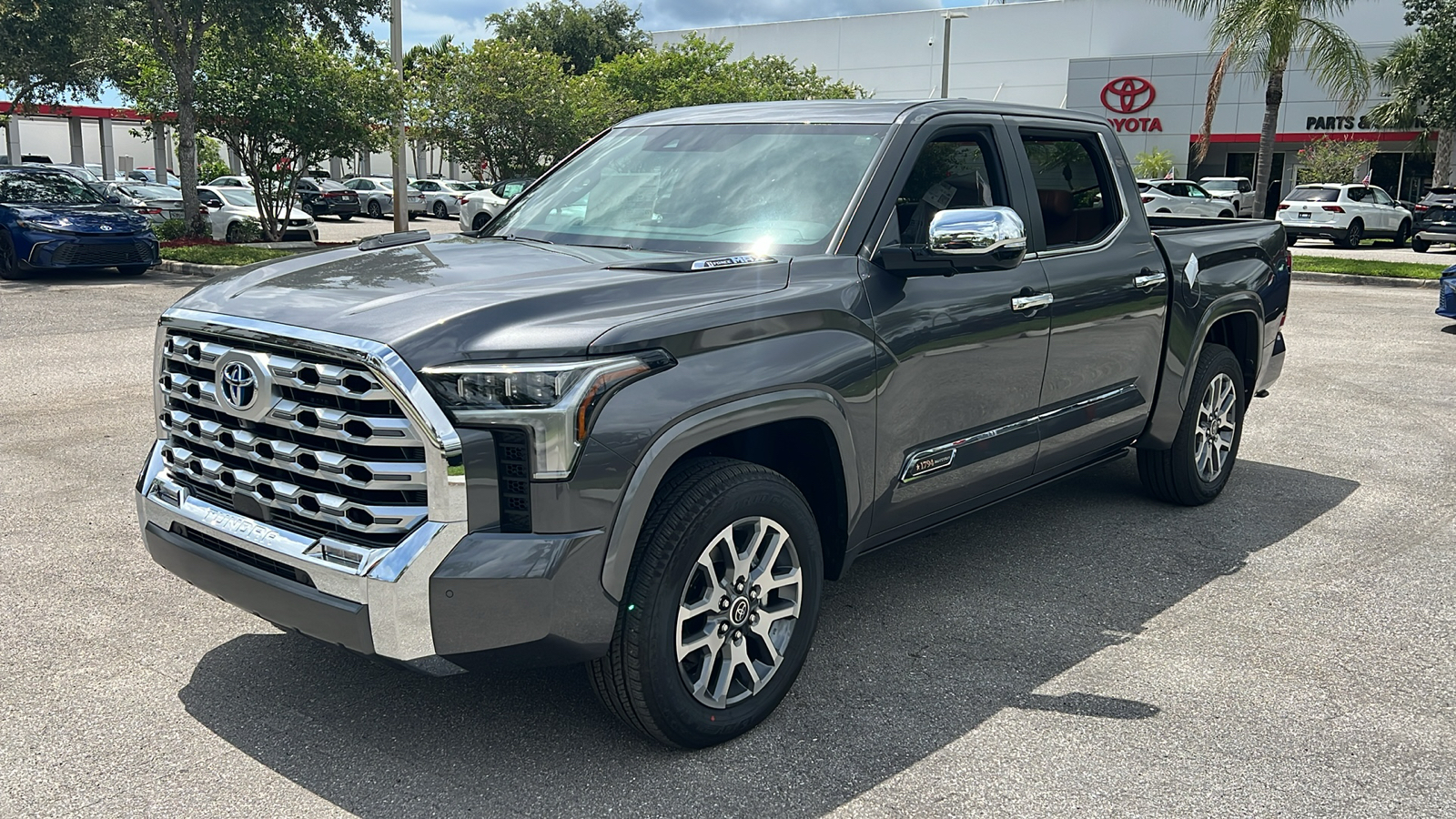 2024 Toyota Tundra Hybrid 1794 Edition 3