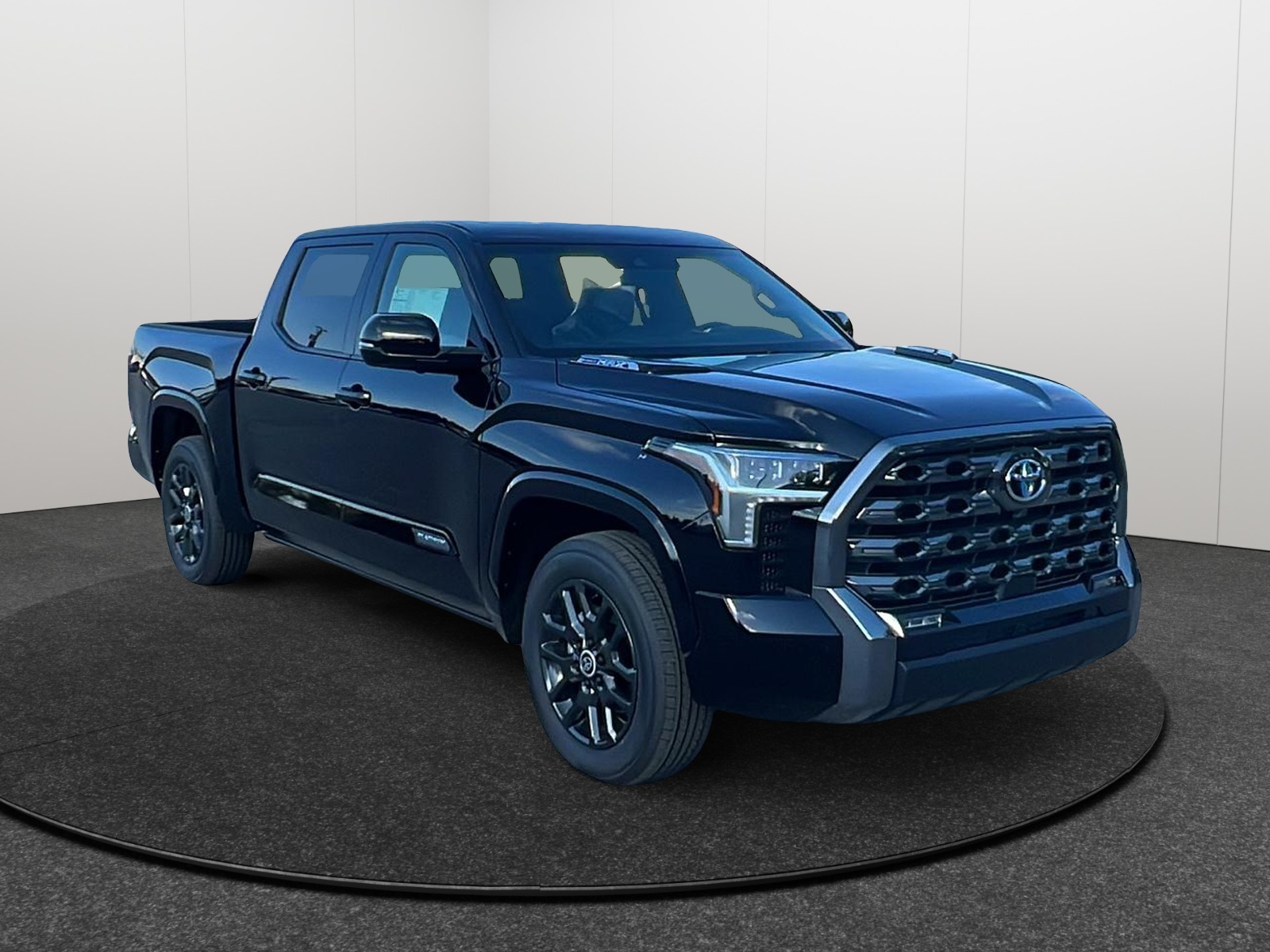 2024 Toyota Tundra Hybrid Platinum 1