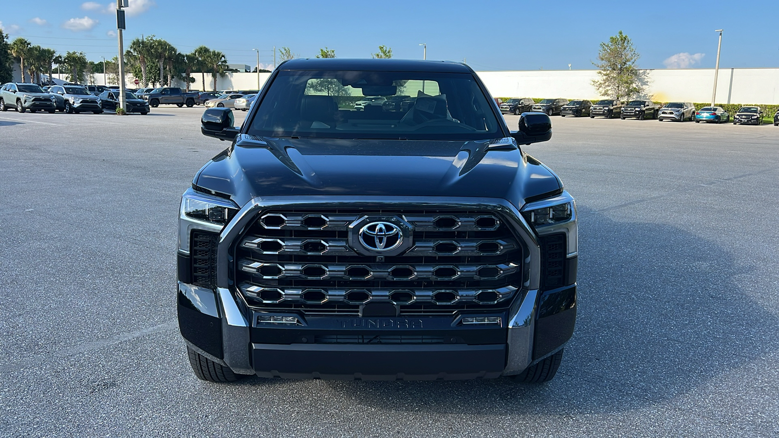 2024 Toyota Tundra Hybrid Platinum 2