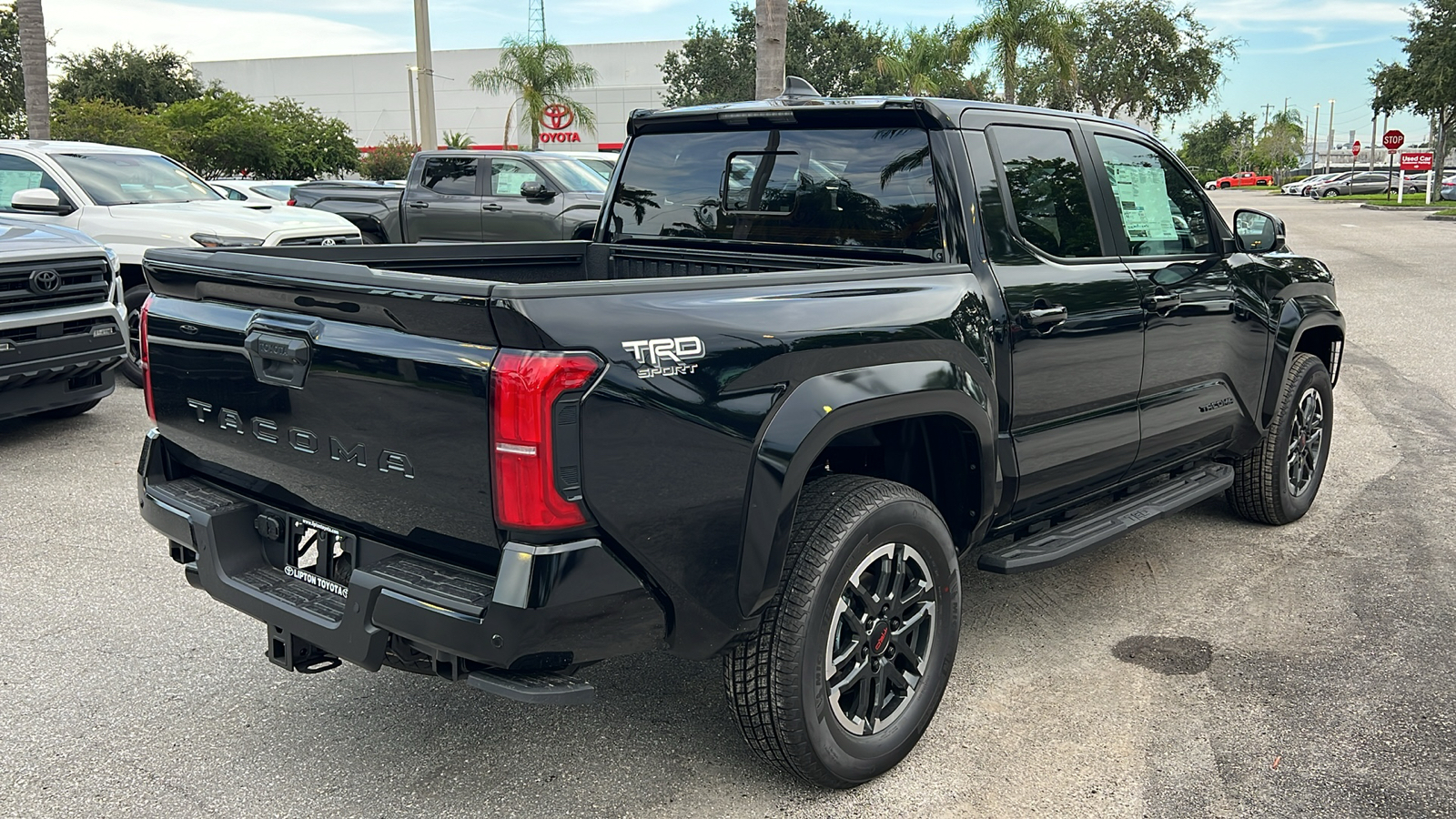 2024 Toyota Tacoma TRD Sport 8