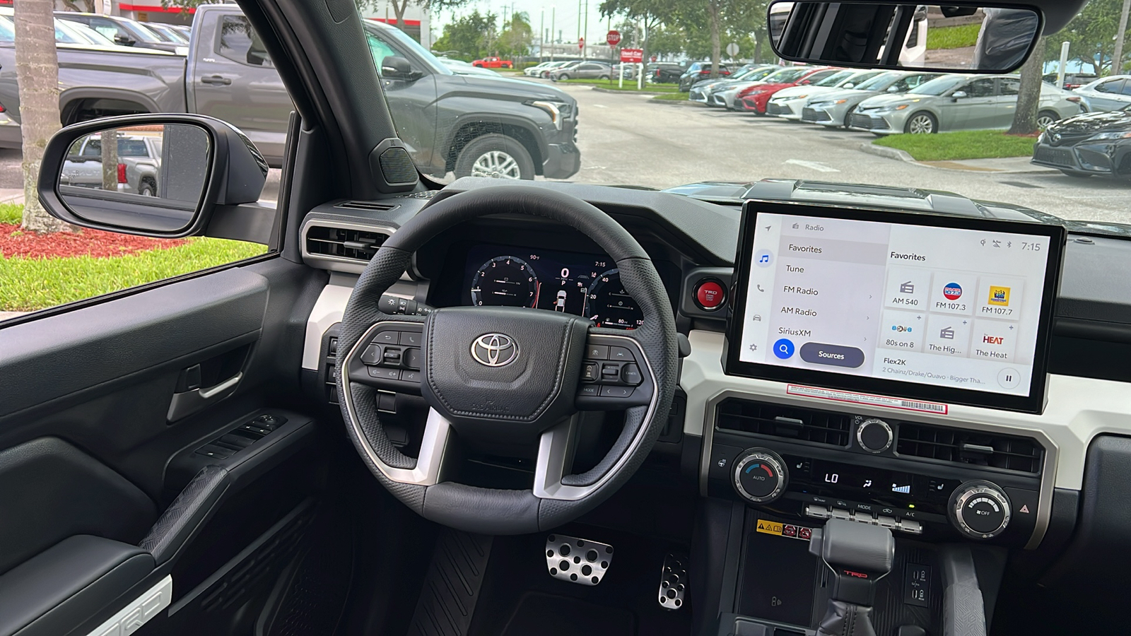 2024 Toyota Tacoma TRD Sport 13