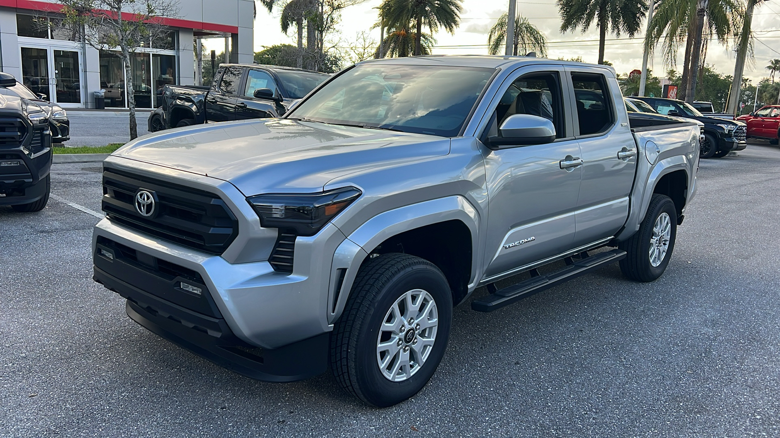 2024 Toyota Tacoma SR5 3