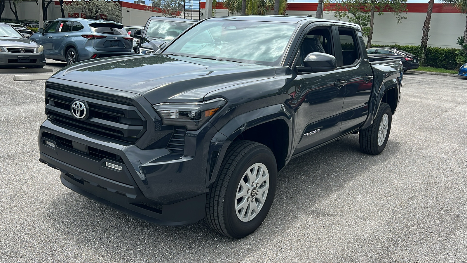 2024 Toyota Tacoma SR5 3