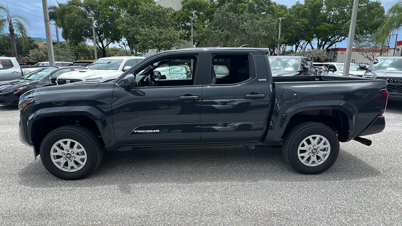 2024 Toyota Tacoma SR5 4