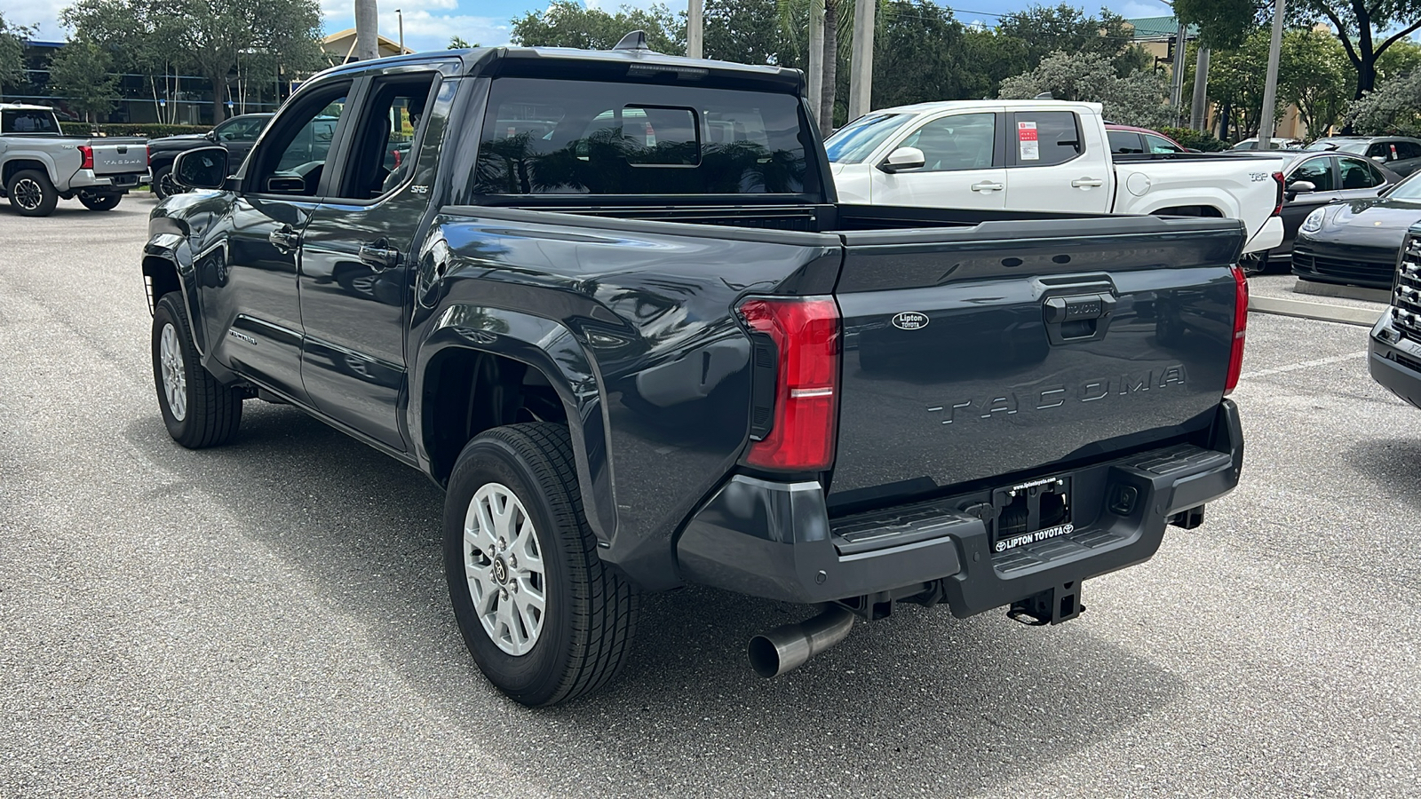 2024 Toyota Tacoma SR5 5