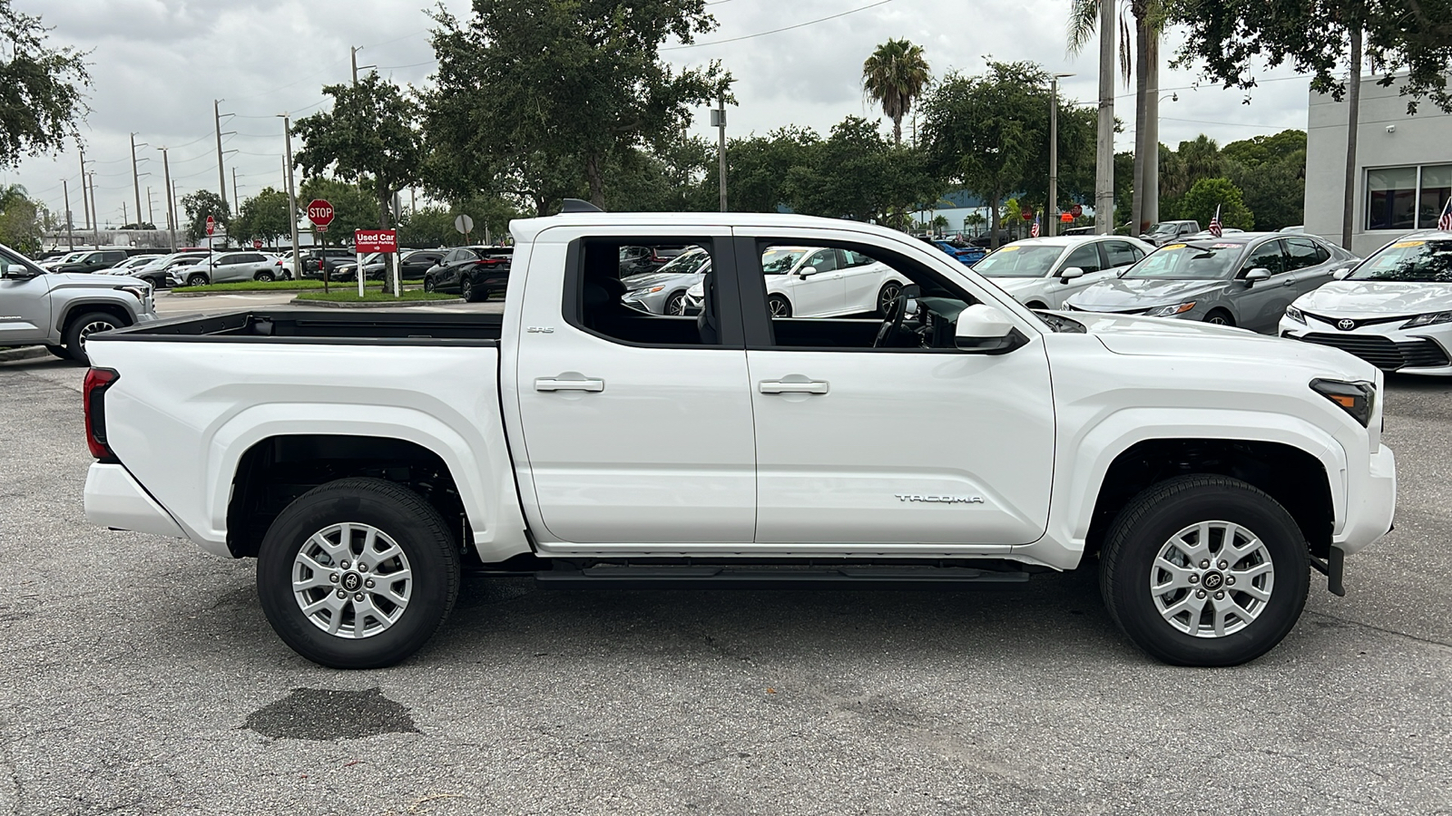 2024 Toyota Tacoma SR5 9