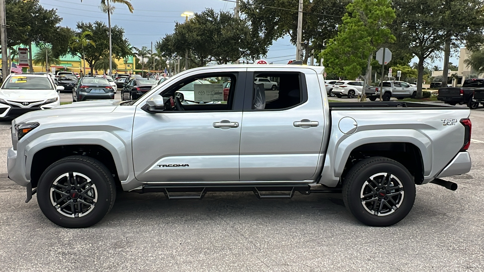 2024 Toyota Tacoma TRD Sport 4