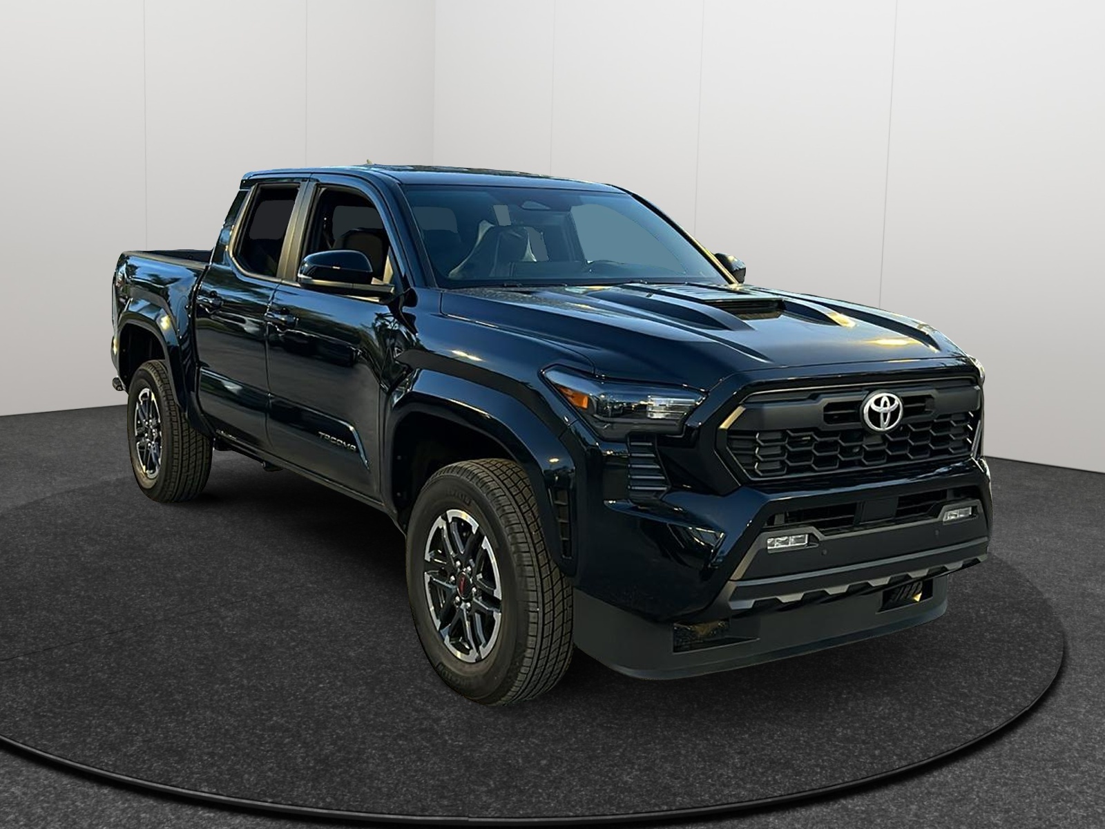 2024 Toyota Tacoma TRD Sport 1