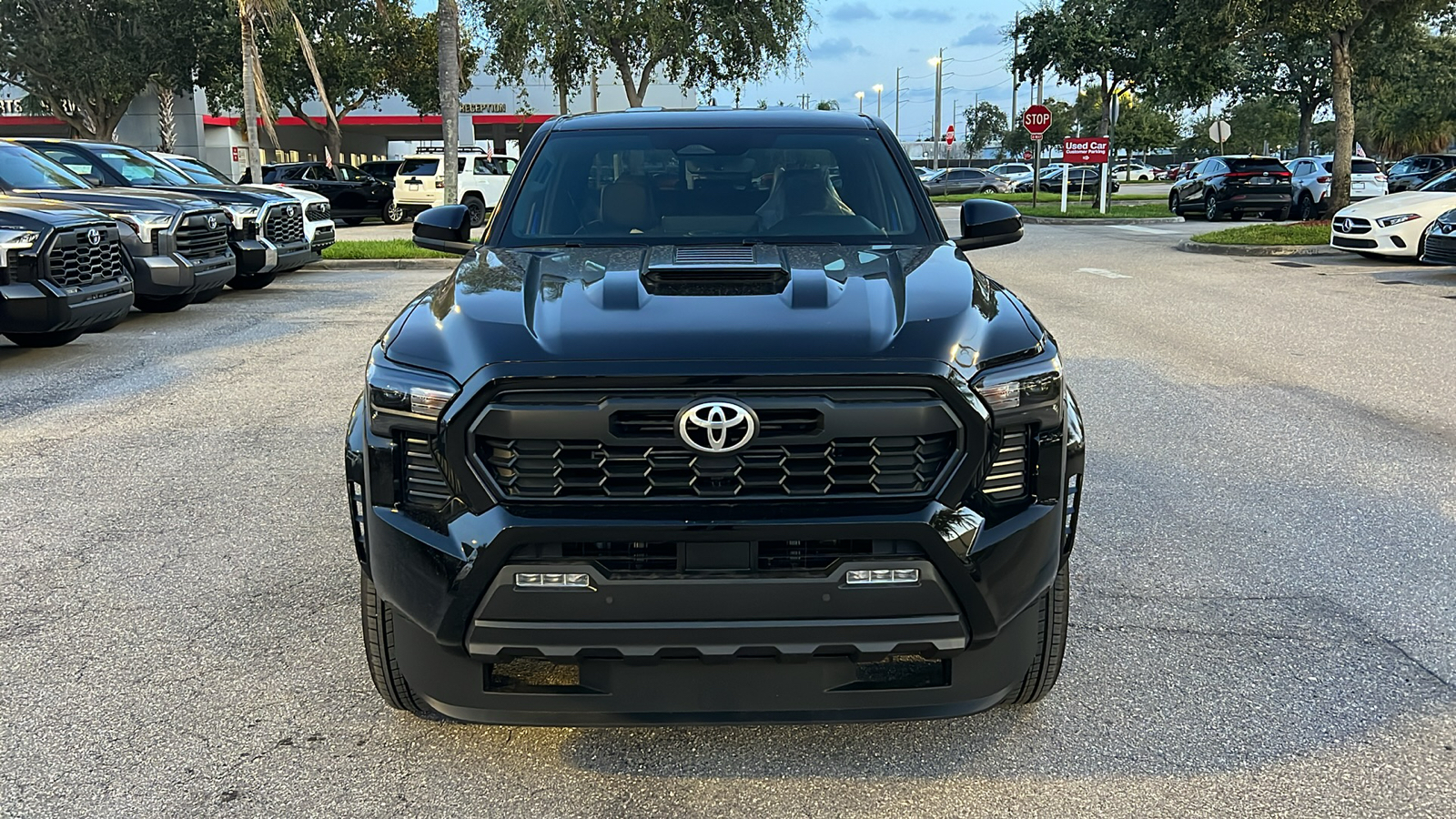 2024 Toyota Tacoma TRD Sport 2