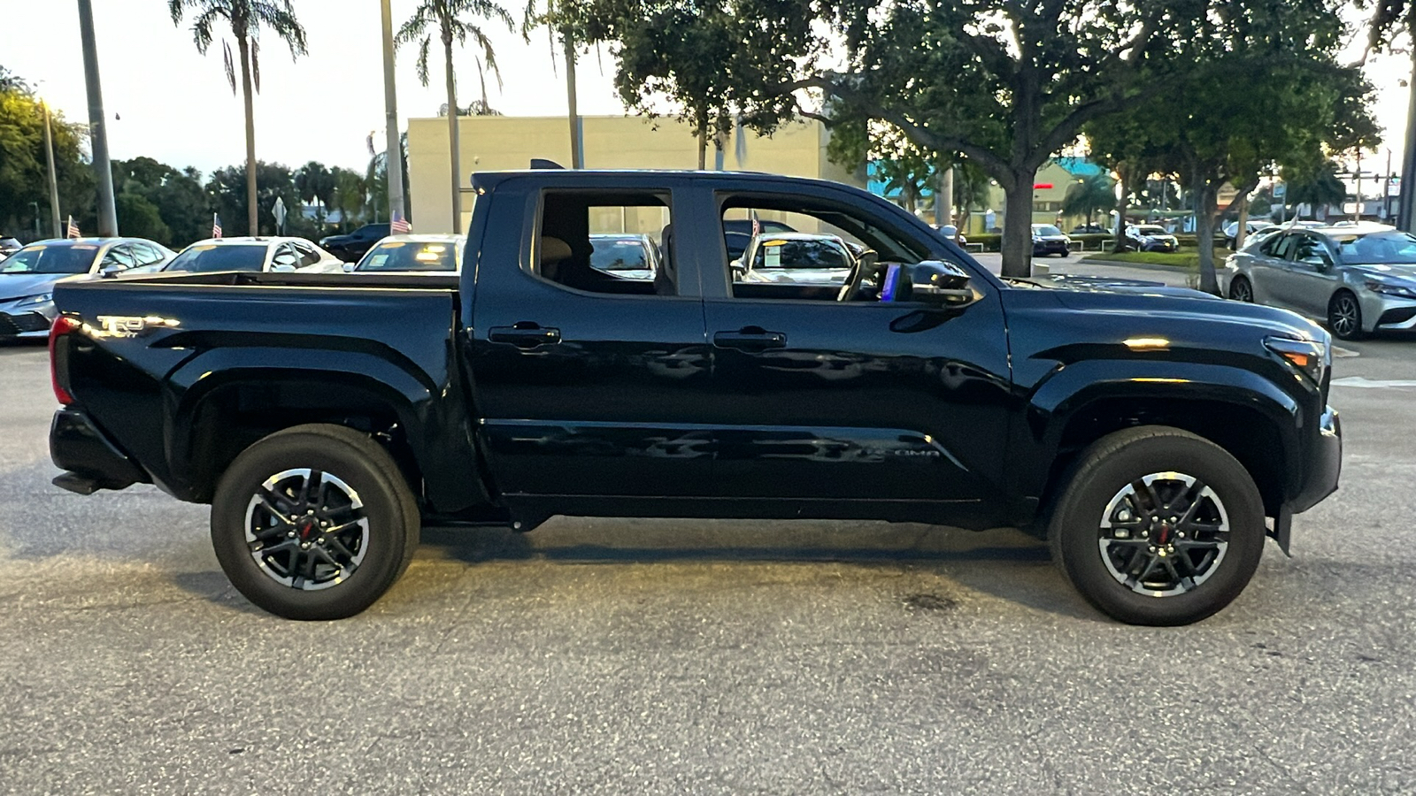 2024 Toyota Tacoma TRD Sport 9