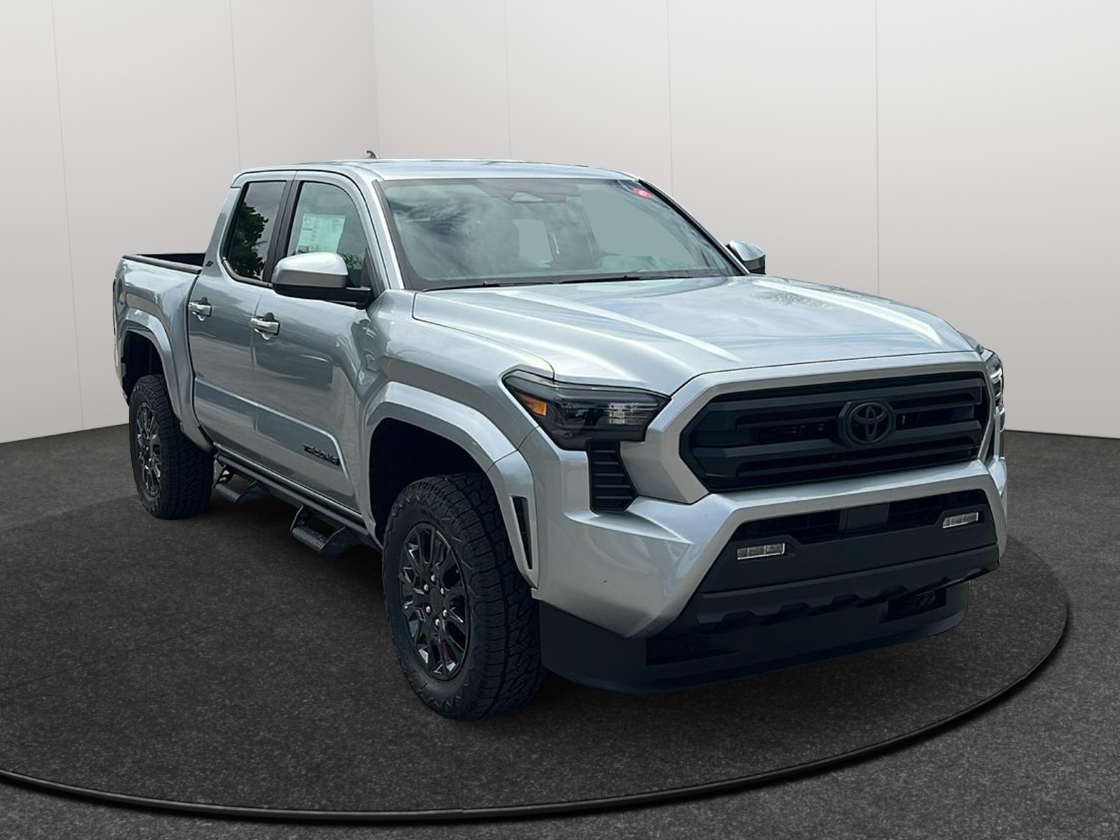 2024 Toyota Tacoma SR5 1