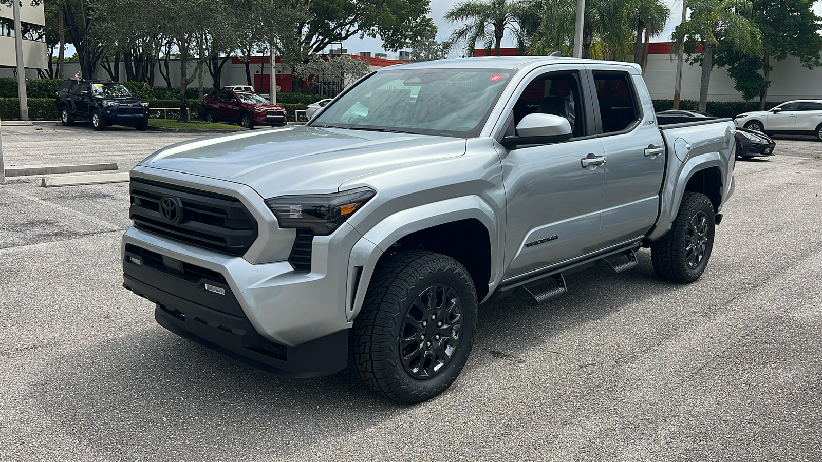 2024 Toyota Tacoma SR5 3