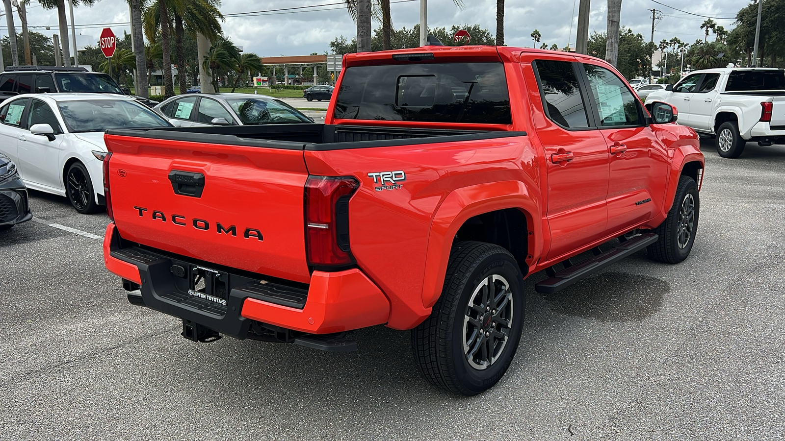 2024 Toyota Tacoma TRD Sport 8