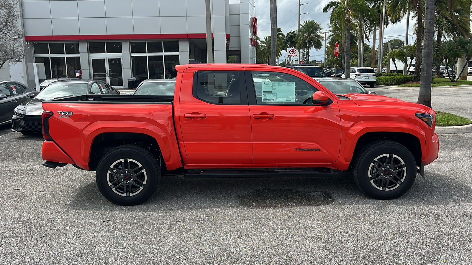 2024 Toyota Tacoma TRD Sport 9