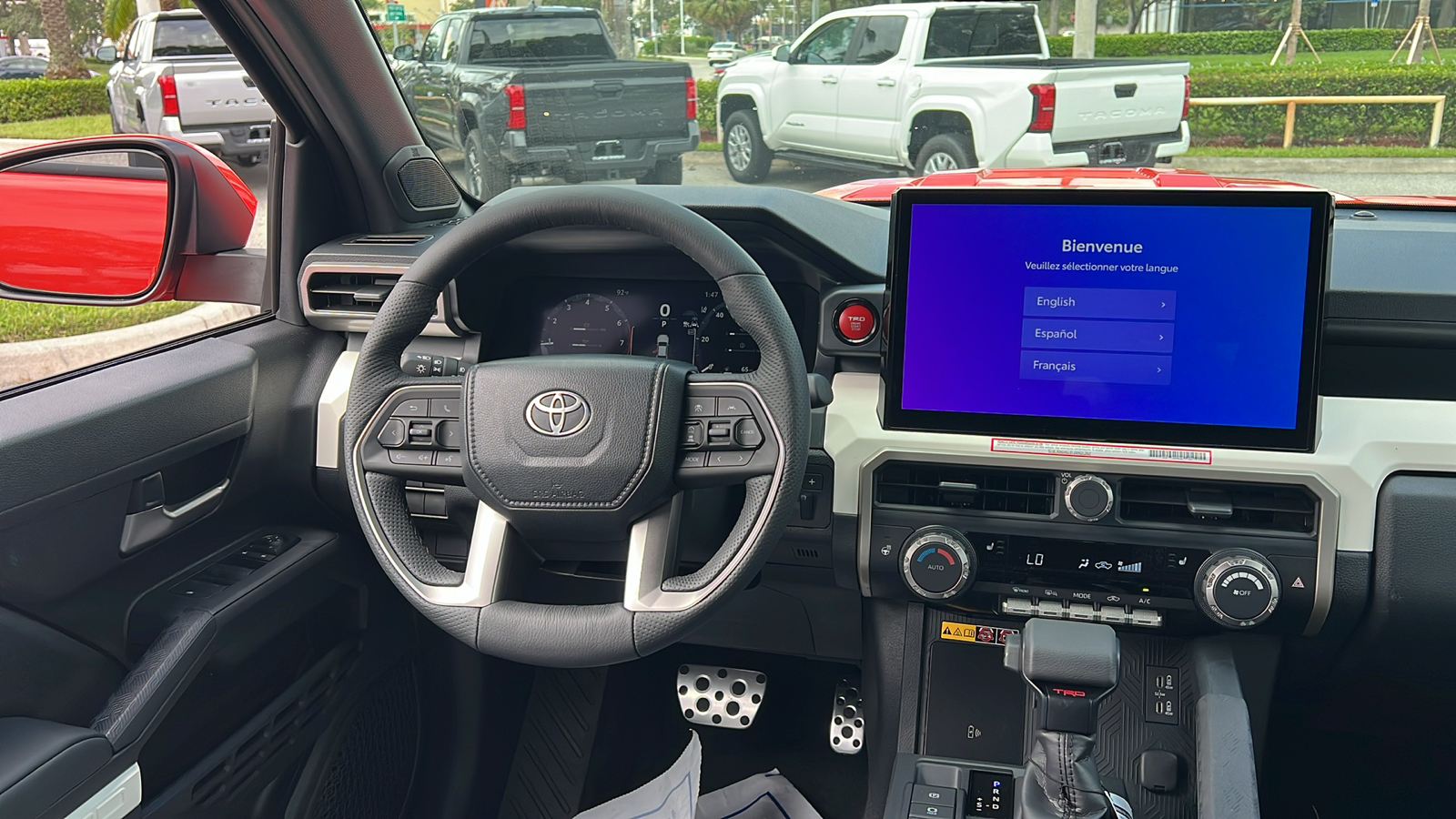 2024 Toyota Tacoma TRD Sport 12