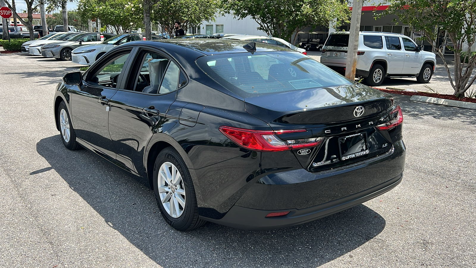 2025 Toyota Camry LE 5