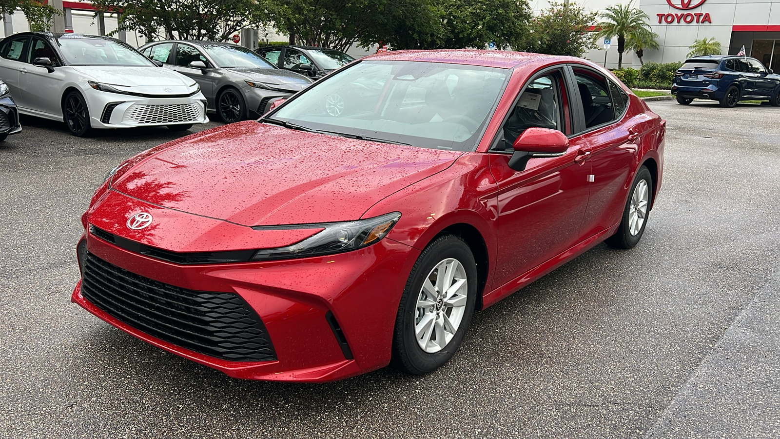 2025 Toyota Camry LE 3