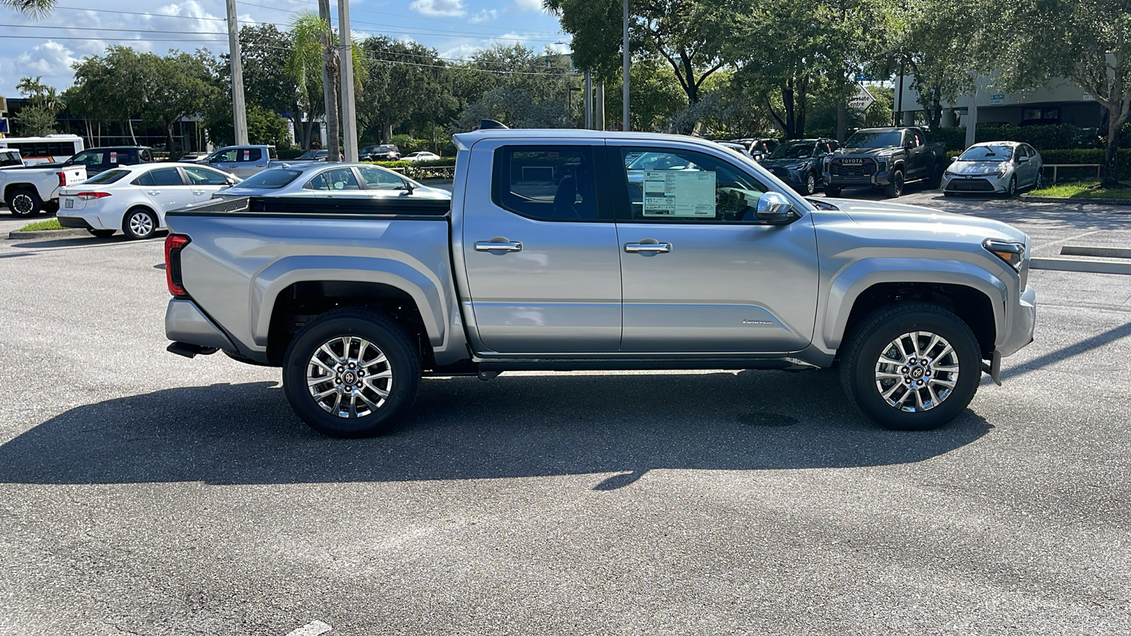 2024 Toyota Tacoma Limited 26