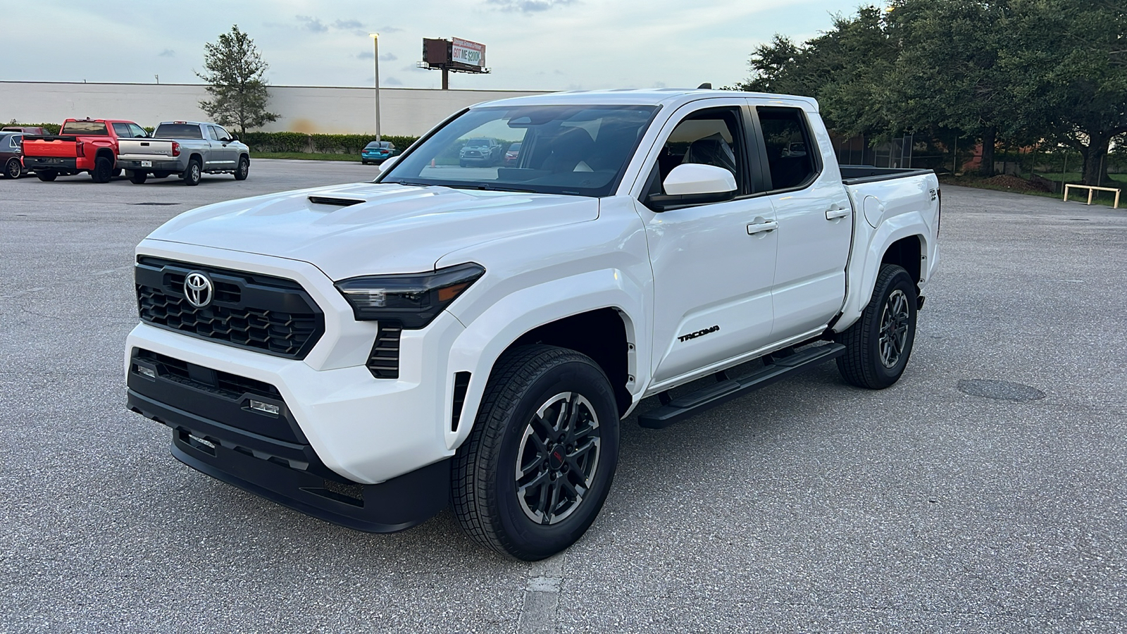 2024 Toyota Tacoma TRD Sport 3