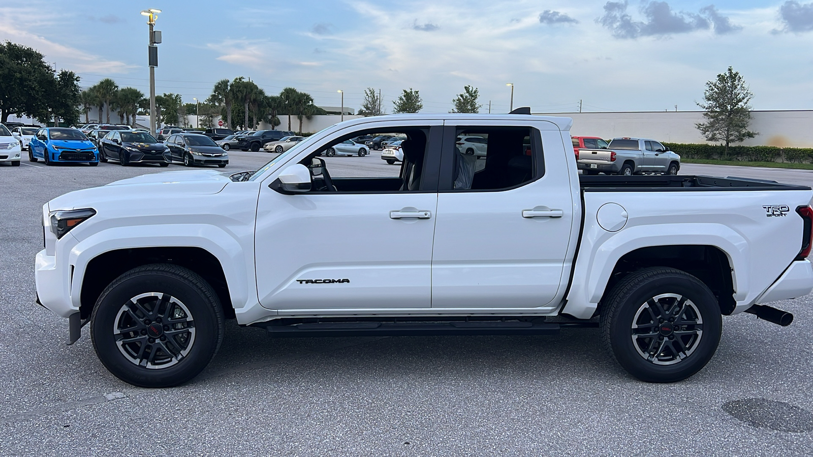 2024 Toyota Tacoma TRD Sport 4