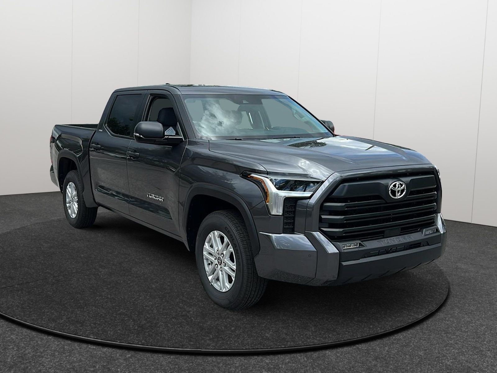 2024 Toyota Tundra SR5 1