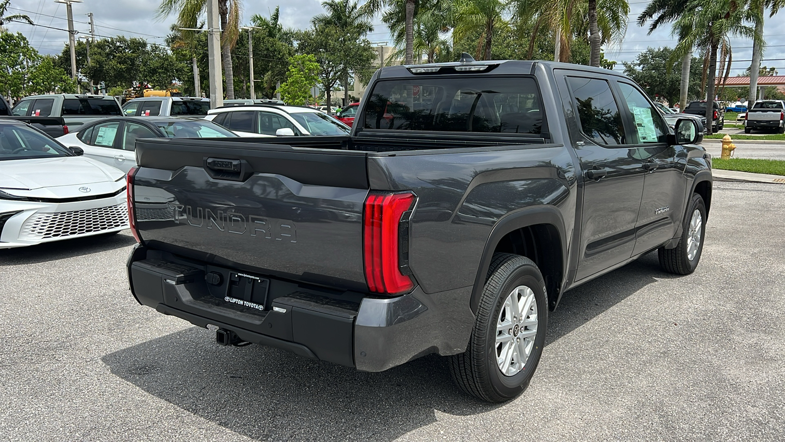 2024 Toyota Tundra SR5 8