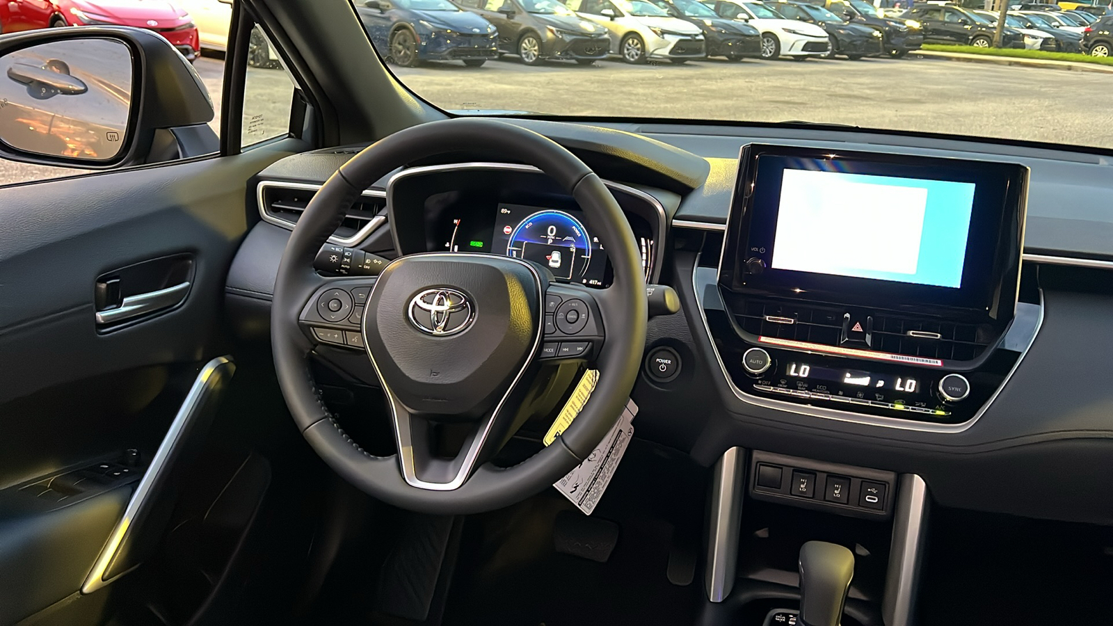 2024 Toyota Corolla Cross Hybrid XSE 15