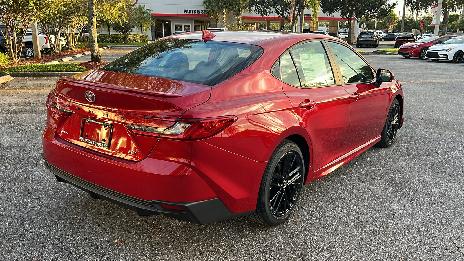 2025 Toyota Camry LE 10