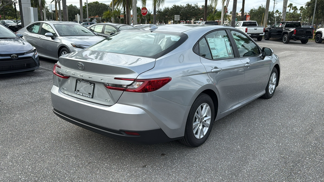 2025 Toyota Camry LE 10