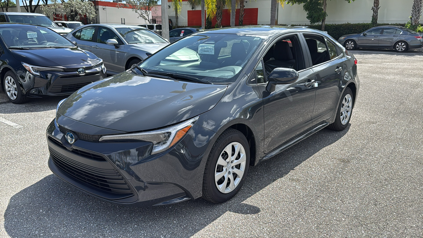 2025 Toyota Corolla Hybrid LE 3