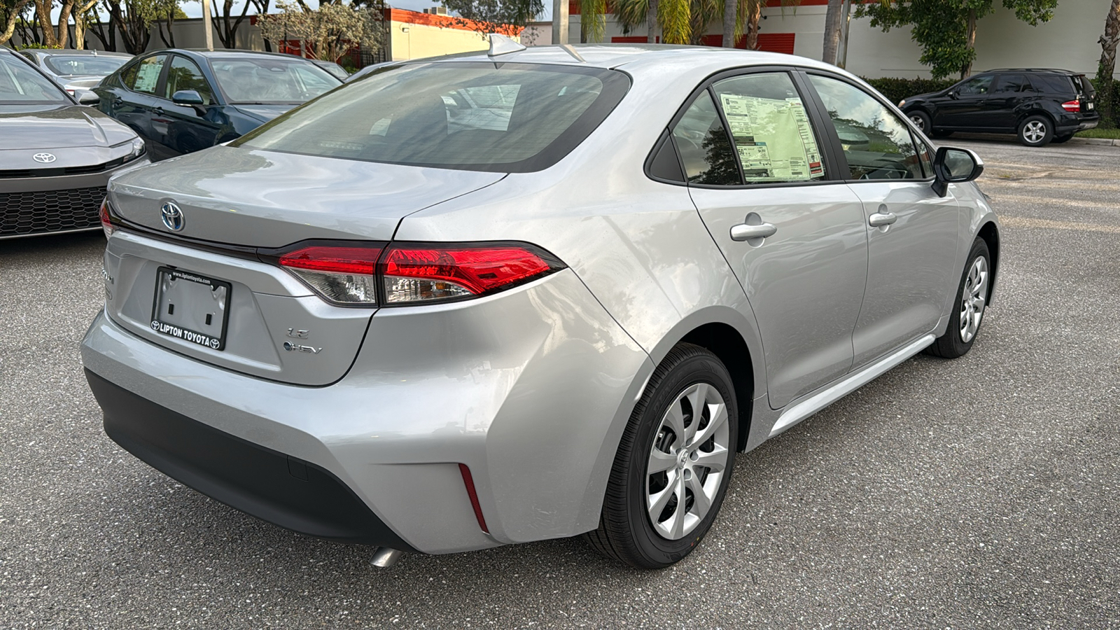 2025 Toyota Corolla Hybrid LE 10