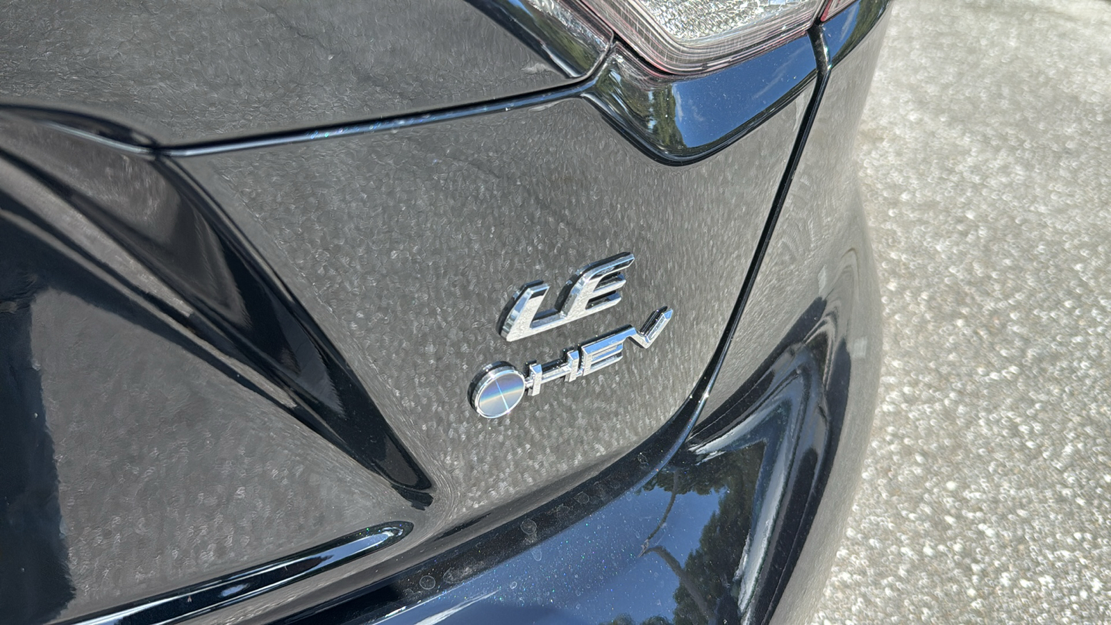 2025 Toyota Corolla Hybrid LE 8