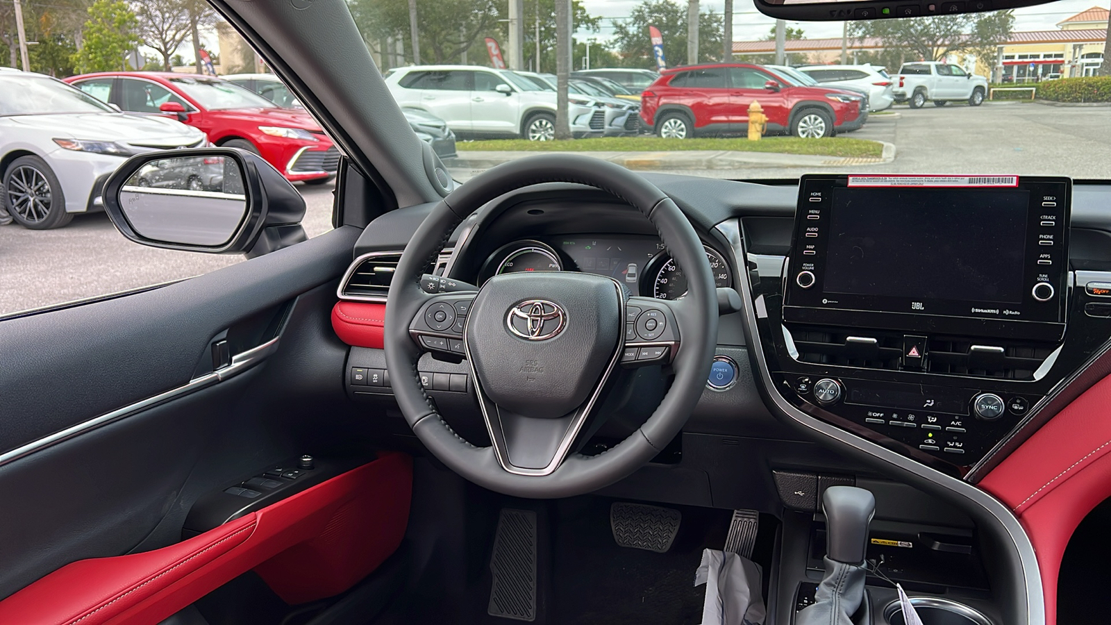 2024 Toyota Camry Hybrid XSE 14