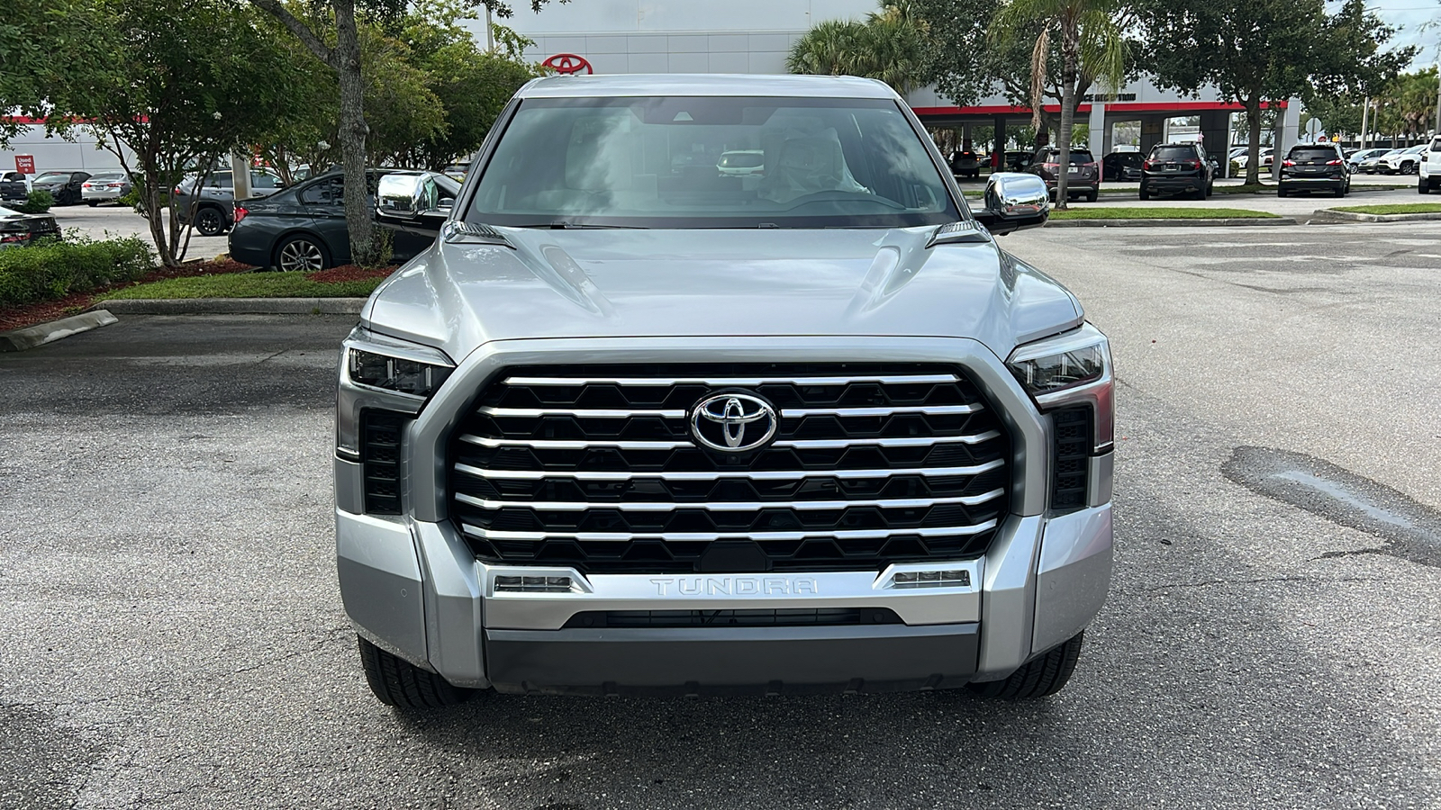 2024 Toyota Tundra Hybrid Capstone 2